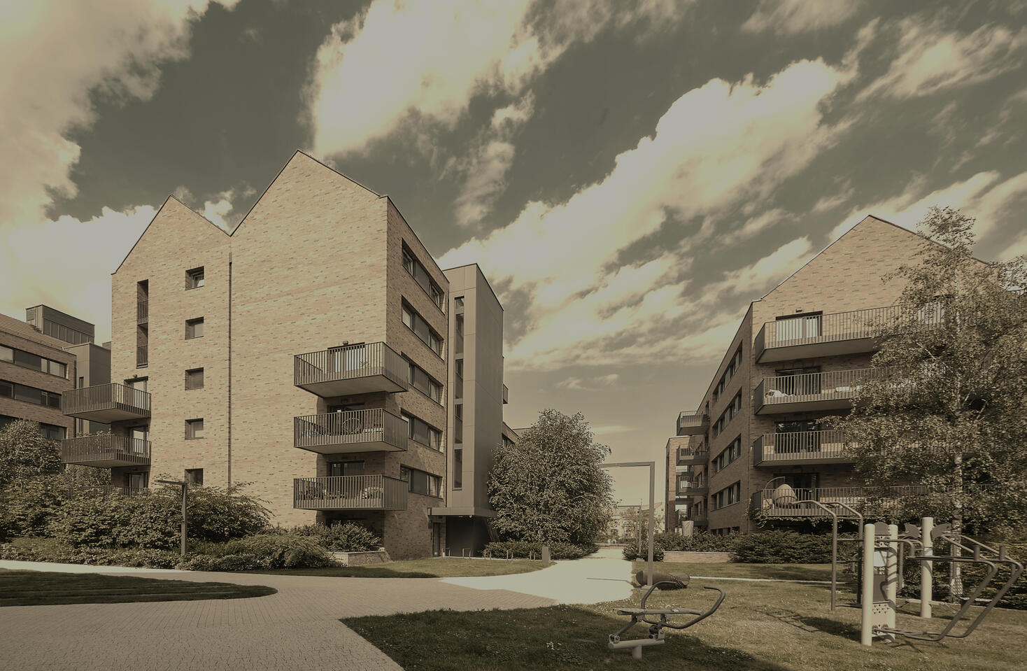 Mixed-Use / Multifamily